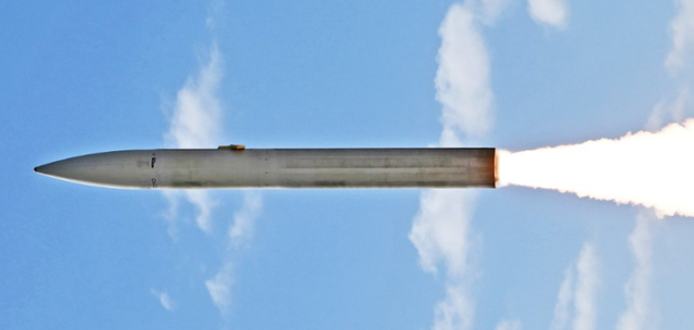 美国高超音速导弹刚试射成功，中国立即拿出2大重器，过于先进-2.jpg