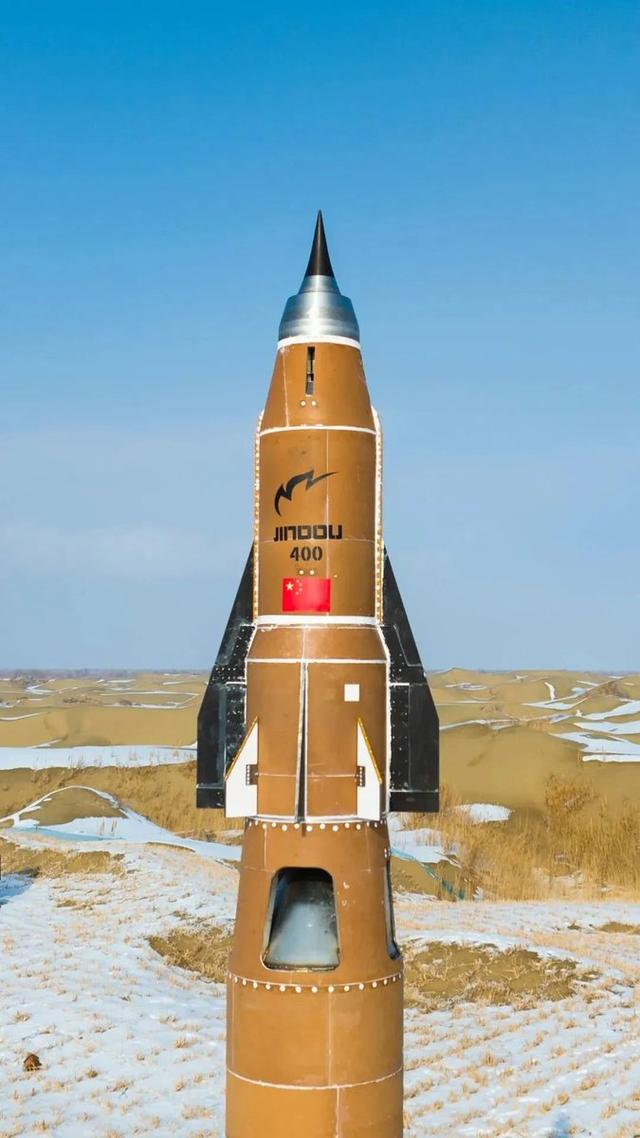 美国高超音速导弹刚试射成功，中国立即拿出2大重器，过于先进-6.jpg