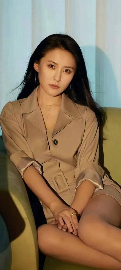 内娱又多了一个娃，38岁女视后“去父留子”，做的比张碧晨还要狠-12.jpg