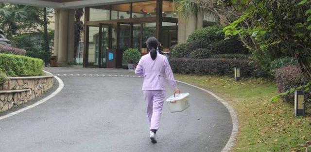 “网约护士”曝光，一次二到六百元，有人4年接了3000单-9.jpg