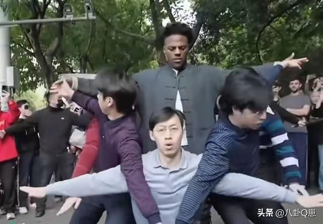 一个美国网红到中国，却让央视官媒纷纷转发，他到底有什么资格？-17.jpg