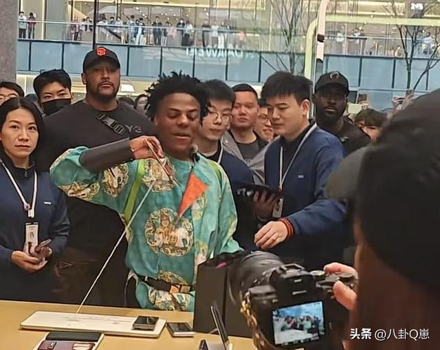 一个美国网红到中国，却让央视官媒纷纷转发，他到底有什么资格？-20.jpg