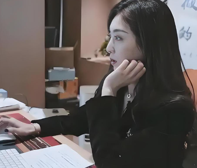 “买英国精子生3娃”的山东女人，7年后现状曝光：她后悔了吗？-13.jpg