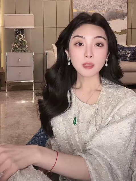“买英国精子生3娃”的山东女人，7年后现状曝光：她后悔了吗？-23.jpg