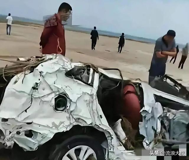 5家13口露营遇难！幸存女孩哭诉：我们以为那块平地最安全…-8.jpg