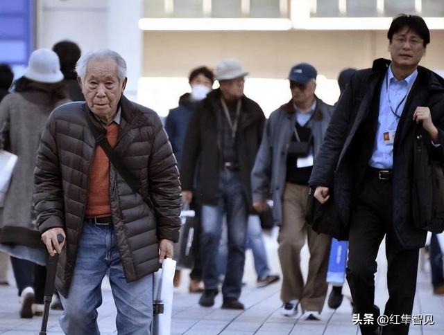 死亡高峰还没来！中国人口真正的挑战，不是少生而是大批量离世-8.jpg
