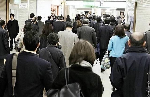 大批日本科研人才涌入中国！明面上是为赚钱，实则背后另有算盘？-3.jpg